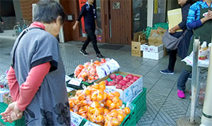 青物町とくとく市